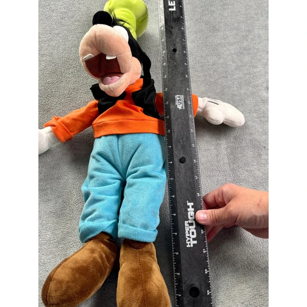 Disney Goofy Plush Stuffed Animal 21 Inch Classic Orange Sweater Blue Pants Hat‎